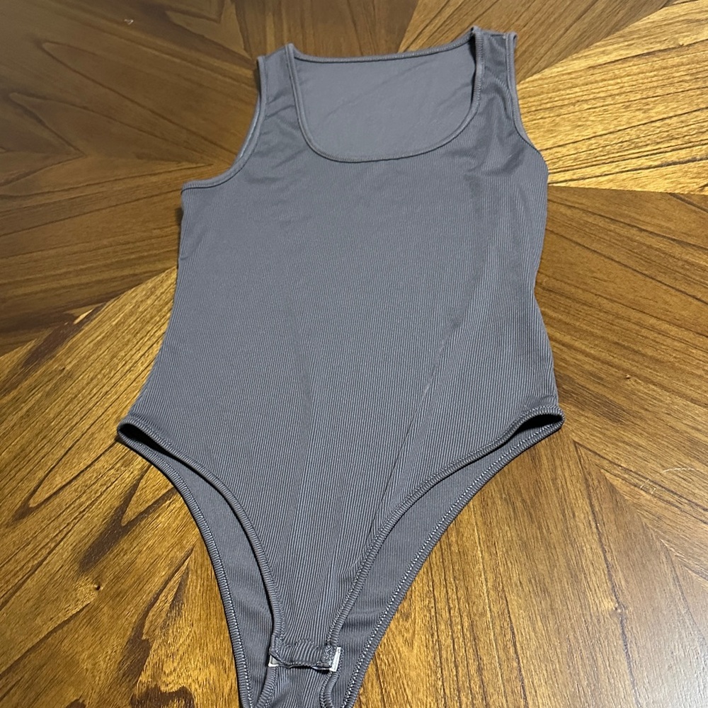 SHEIN Ribbed Scoop Neck Bodysuit in Gray